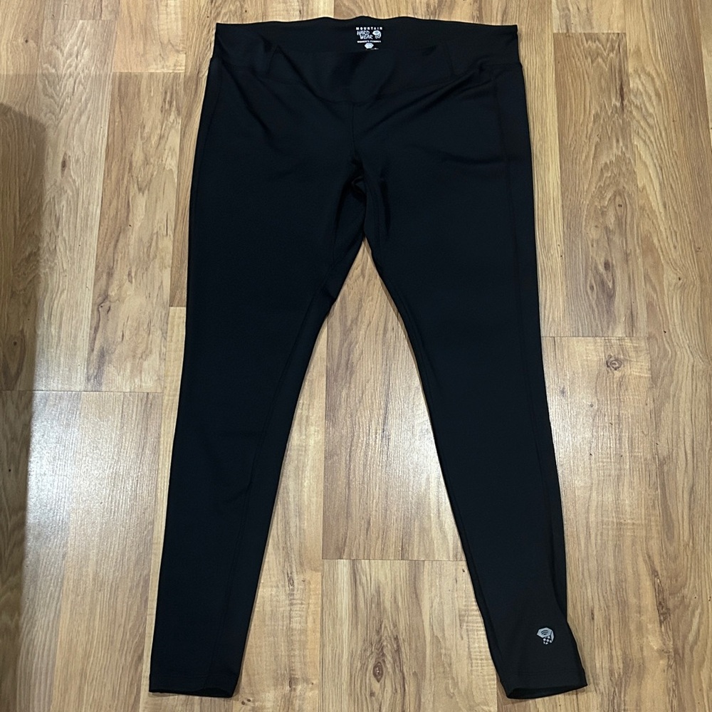 Mountain Hardwear Black Leggings